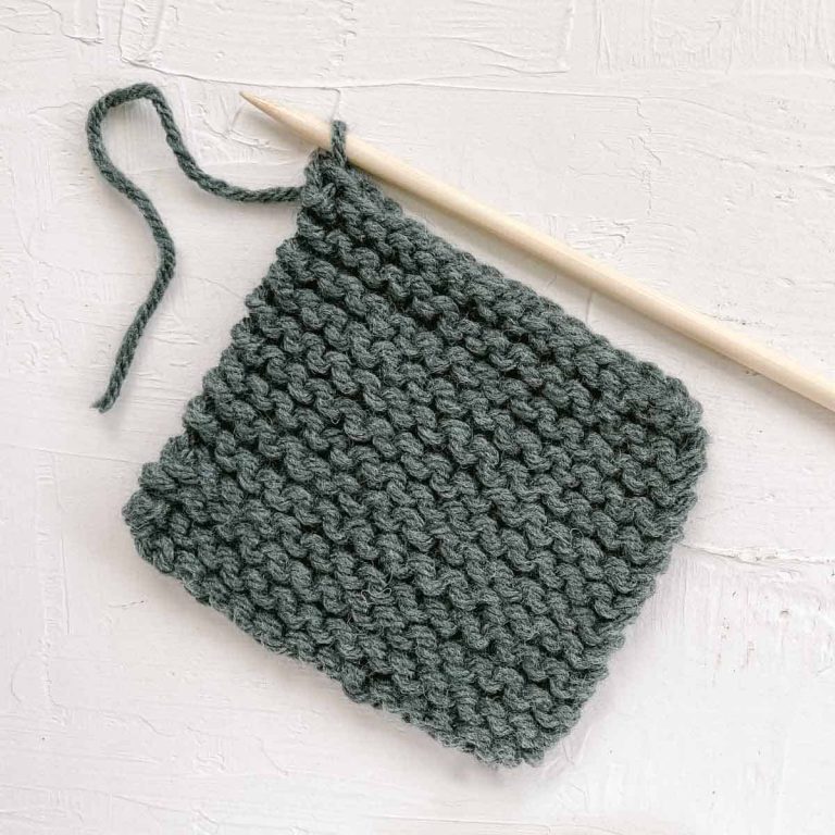 How to Bind Off (Cast Off) In Knitting Beginner Tutorial