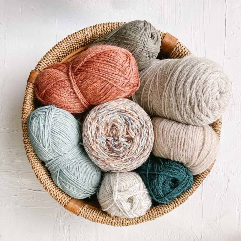 Worsted Weight Yarn: Complete Guide for Crochet & Knit