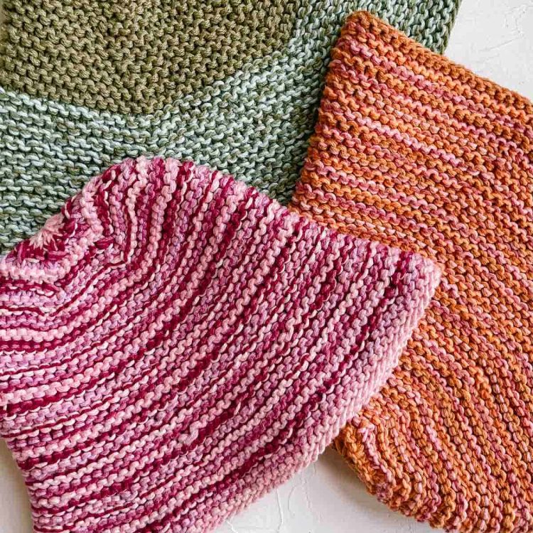 Free + Easy Bucket Hat Knitting Pattern