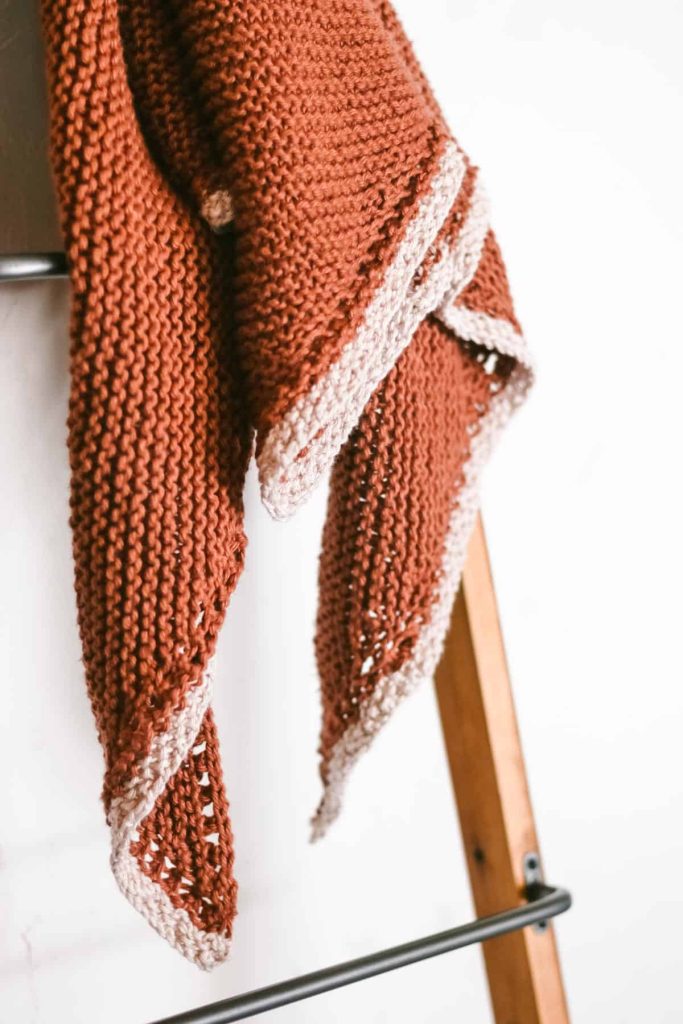 How to Knit a Triangular Scarf Free Knitting Pattern